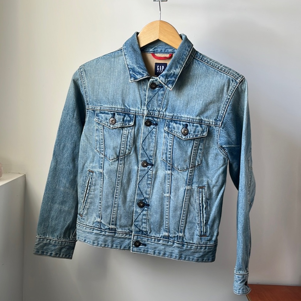 Gap 1969 Denim Jacket. Size L (10)